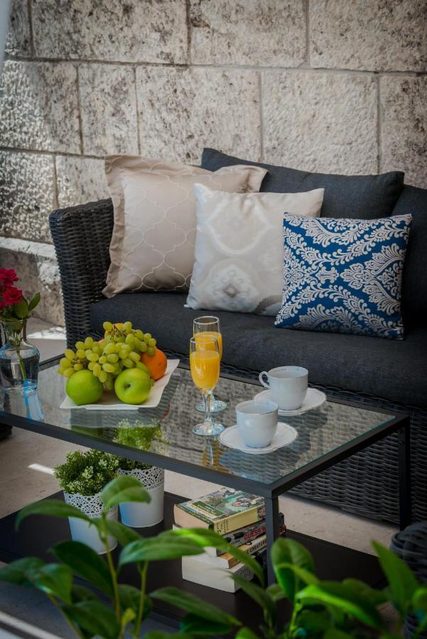 Superior Stunning Apartment Gravosa With A Free Parking Dubrovnik Exteriör bild