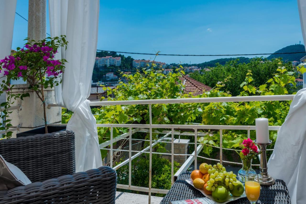 Superior Stunning Apartment Gravosa With A Free Parking Dubrovnik Exteriör bild