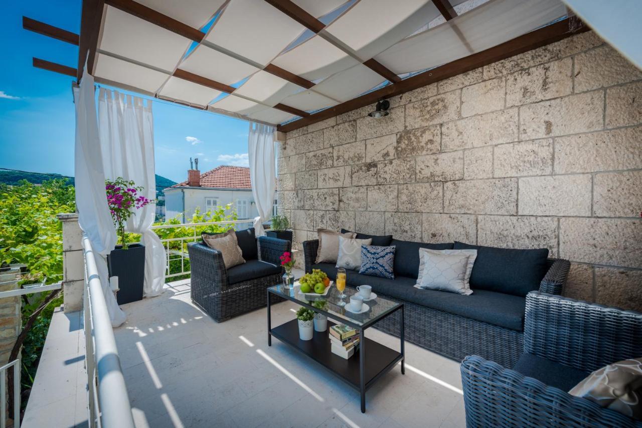Superior Stunning Apartment Gravosa With A Free Parking Dubrovnik Exteriör bild