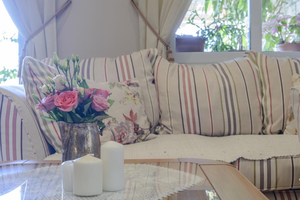 Superior Stunning Apartment Gravosa With A Free Parking Dubrovnik Exteriör bild